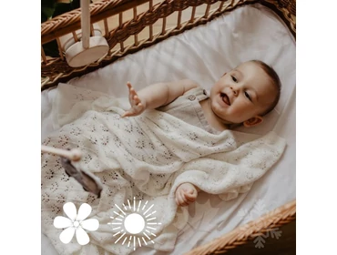 Bambusz-pamut takaró csipkekötéssel Bambusz-pamut takaró csipkekötéssel