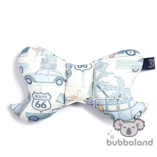 pillangópárna velvet bársony anyagból kék-fehér autós nyaralás mintával Amerika Route 66 Colour