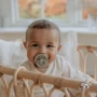 Kép 4/8 - zsálya zöld bibs cumi cseresznye cumi