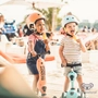 Kép 5/8 - Scoot &amp; Ride  gyerek bukósisak Peach és Blueberry színekben